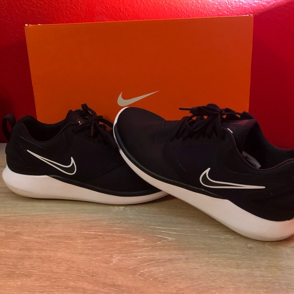 Nike Other - Nike lunarsolo running shoe